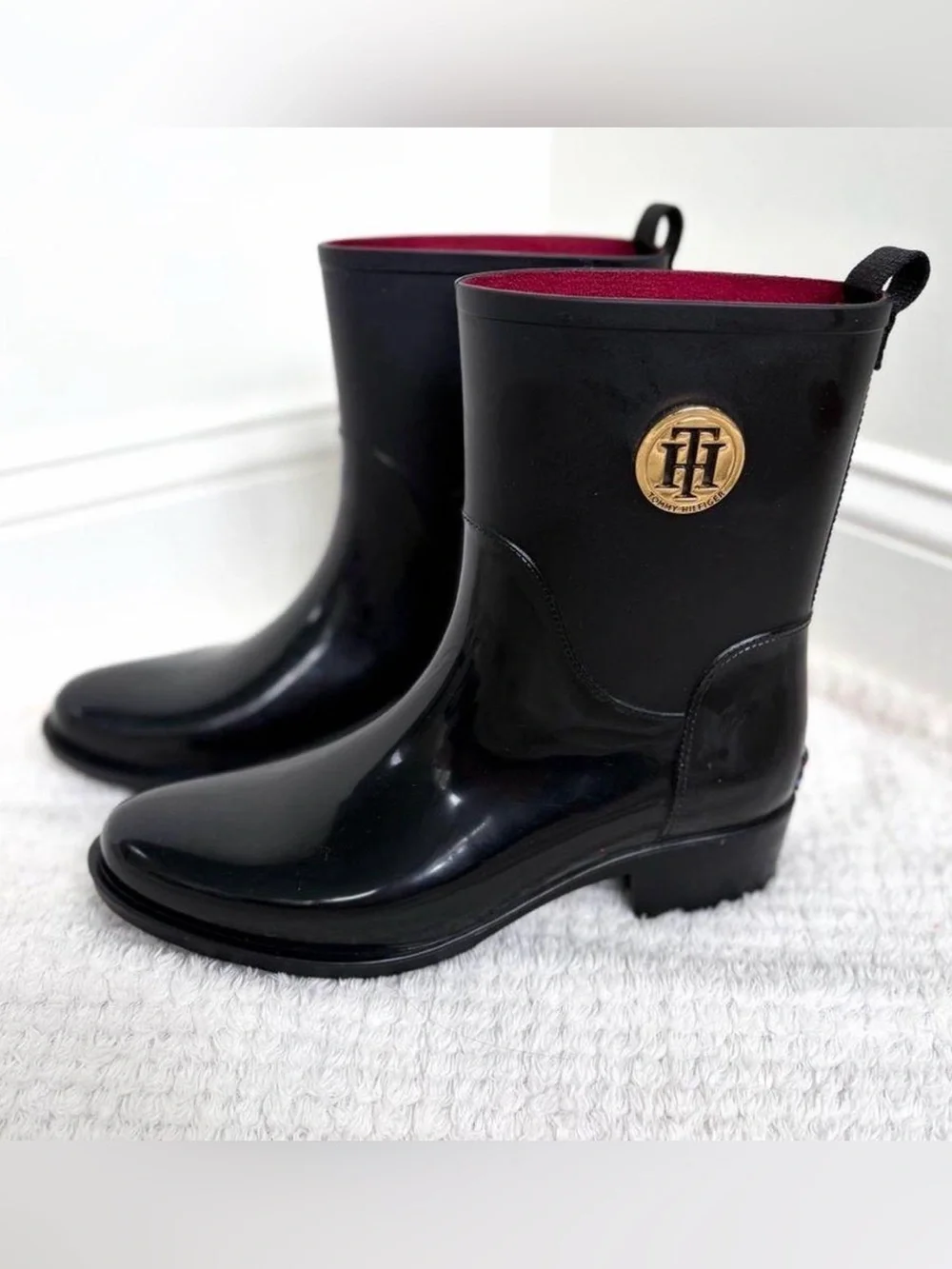 Tommy Hilfiger Black Short Rain Boots with Red Interior